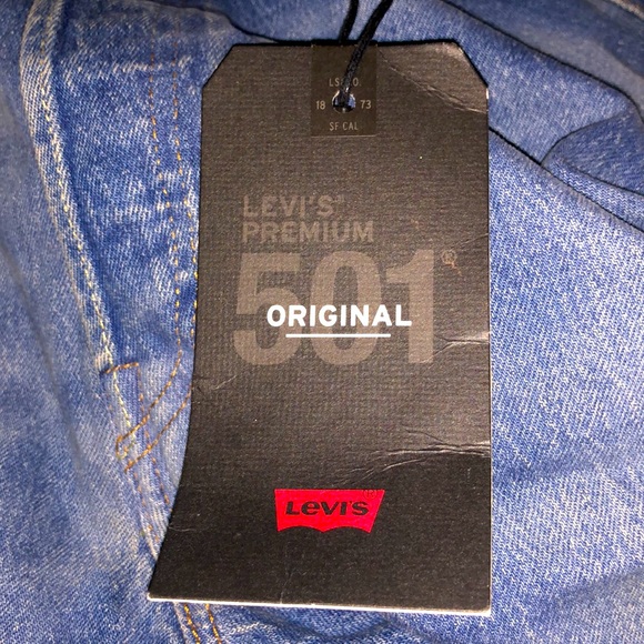 Levi’s | size 40x32 color blue - Picture 2 of 5